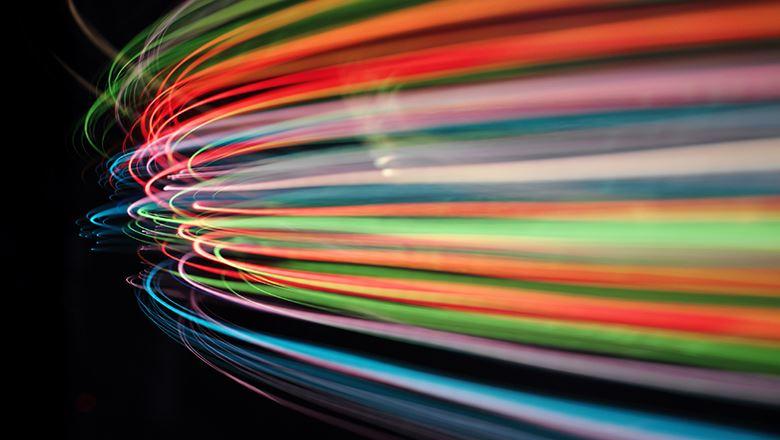 boney_holiding_leaders