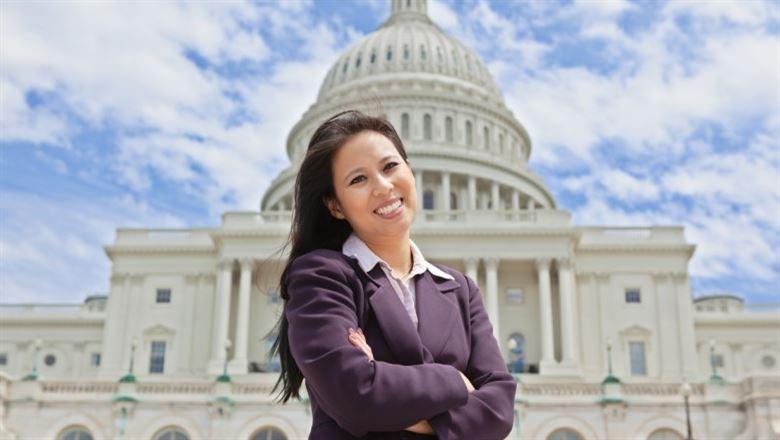 NovakShowalter_tips for assns heading back to Hill